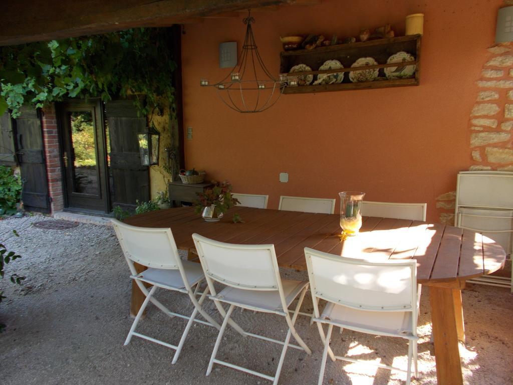 La Cassinette Bed & Breakfast Romenay Exterior photo